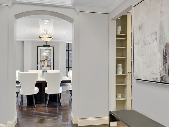 3rd image of 340 W 57th St #3CBA