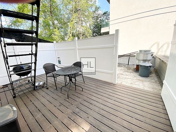 4th image of 471 5th Ave #1