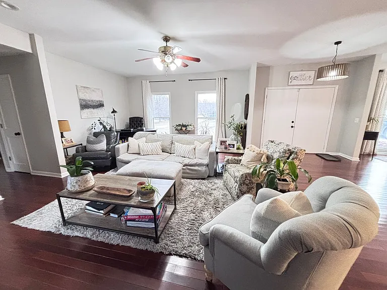 157 Eagle Dr — Photo 3