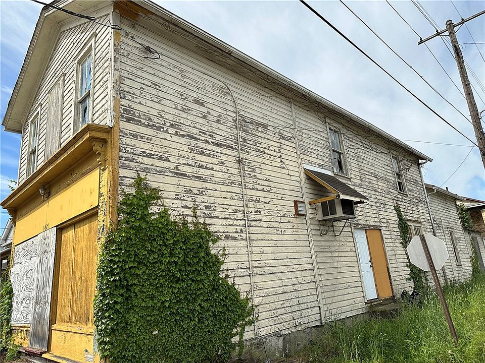 2nd image of 1427 3rd Ave