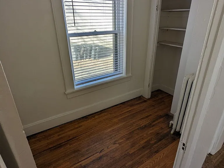 2400 Myrtle Ave — Photo 8