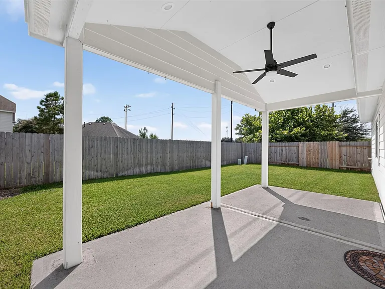 24715 Hikers Bend Dr — Photo 32