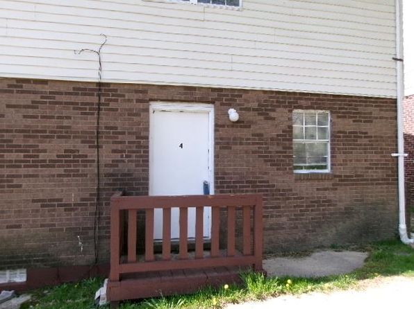 221 Wright St
