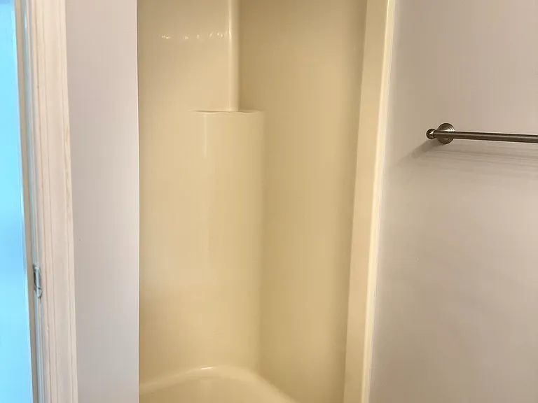 1282 Hunters Ridge Dr — Photo 23