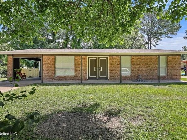 3530 N Flag Chapel Rd, Jackson, MS 39213