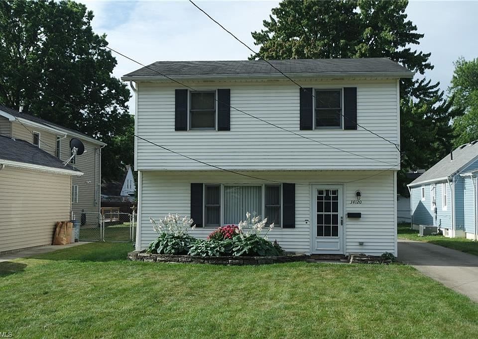 1st image of 34120 Victor Dr