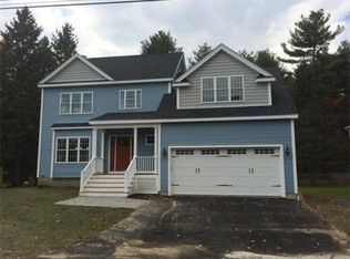 19 Driftway St, Hopedale, MA 01747