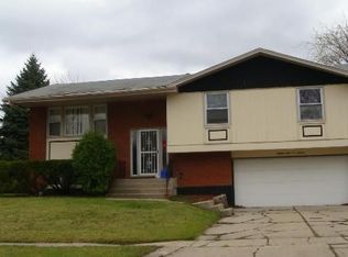 3507 Chestnut Dr, Hazel Crest, IL 60429