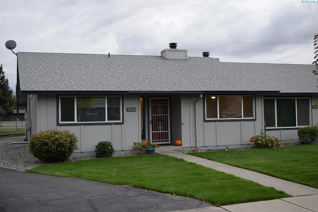 2419A W Grand Ronde Pl photo 1