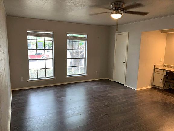 5th image of 2437 Creekdale Dr