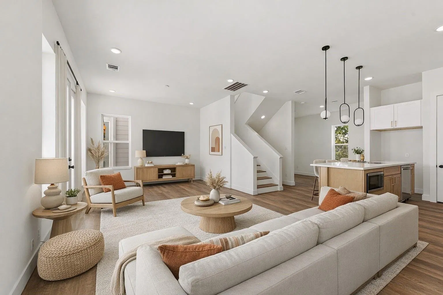 3 bed, 3.5 bath, 2191 sqft, $2,695 — Photo 4