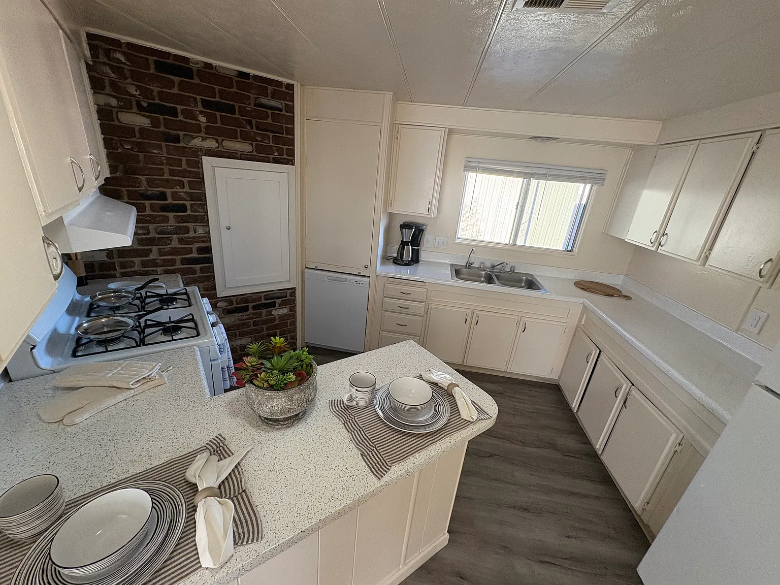Henderson Homes — Photo 2