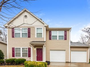 4316 Houldsworth Dr, Charlotte, NC 28213
