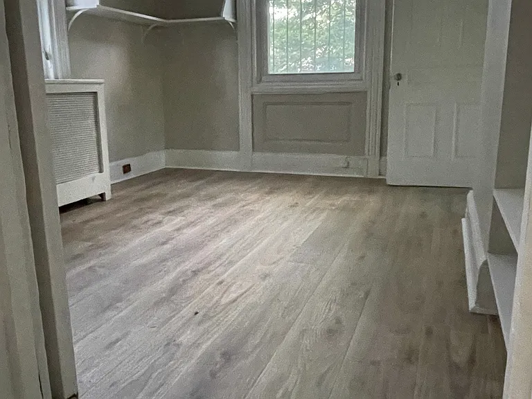 1018 S 49th St #1-F — Photo 9