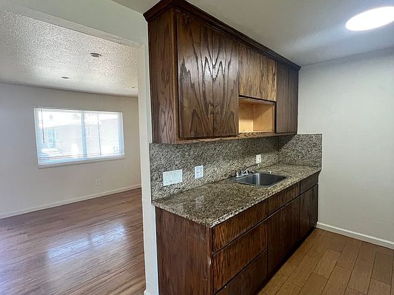 5th image of 3137 & 3145 Cadillac Dr #3137-19