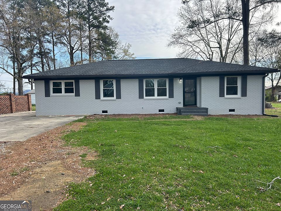 1st image of 360 Warren Rd NE