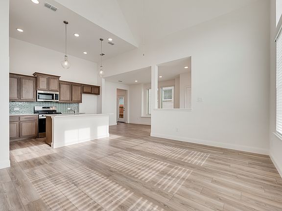 05_Mulberry_Representative Photo