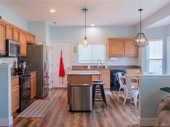 5th image of 2736 Oak Trace Ct