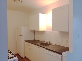 11510 Mackay St #1E, Hamtramck, MI 48212