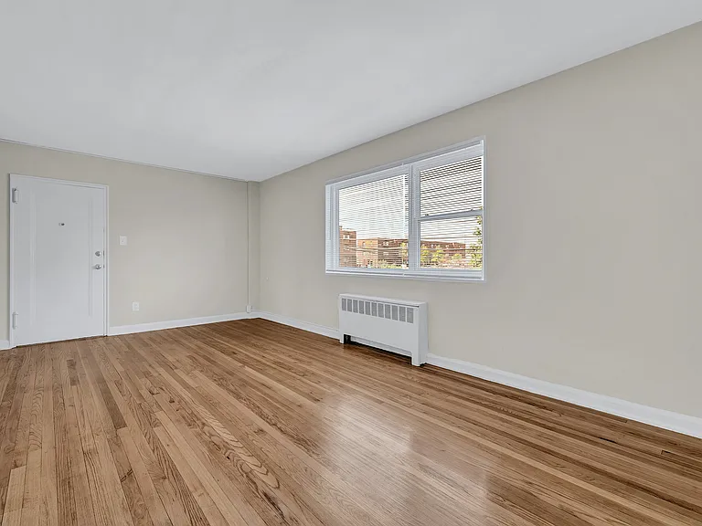 Langley Terrace — Photo 19