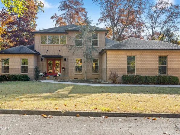 12624 Red Fox Dr, Knoxville, TN 37922