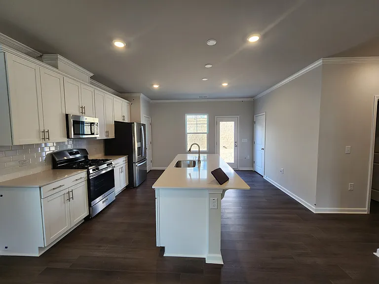 947 Highland Trace Dr — Photo 15