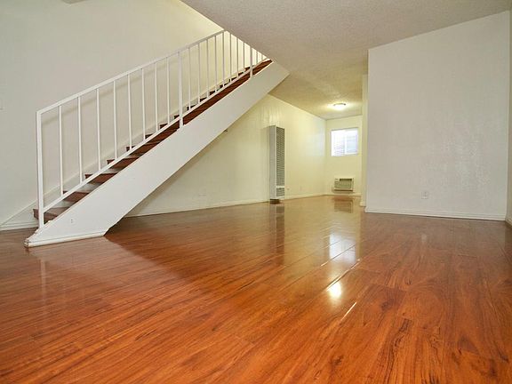 4th image of 393 Adena St APT 23