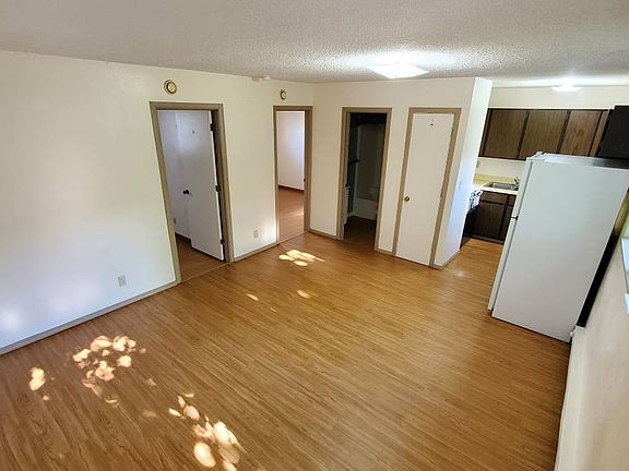 2nd image of 1128 Toole Ave #B