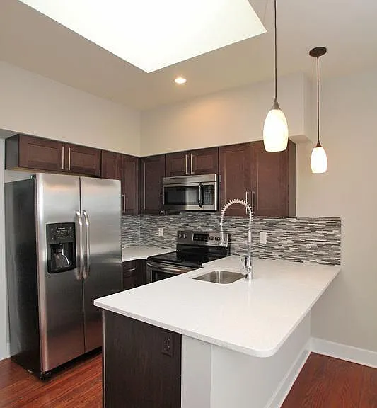 400 S 45th St #4C — Photo 4