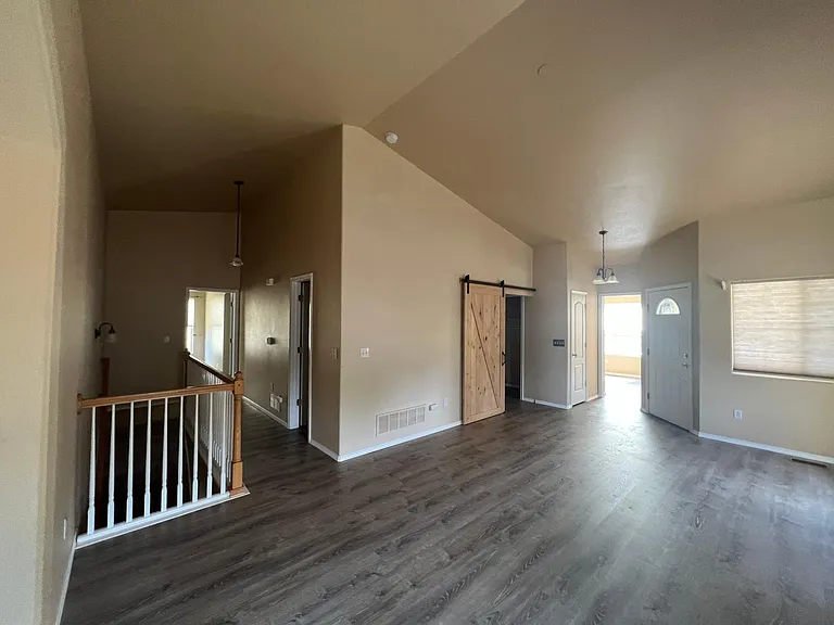 17055 Mountain Lake Dr — Photo 5