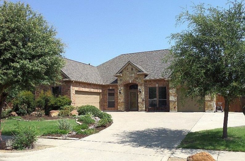 1st image of 2905 Adams Dr