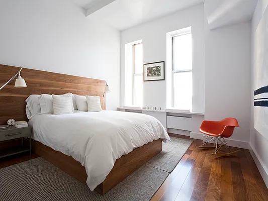 Sold by Sotheby's International Realty | media 13