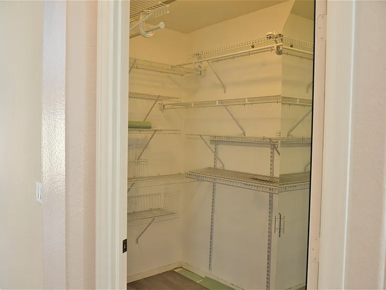 8973 Hampe Ct — Photo 17