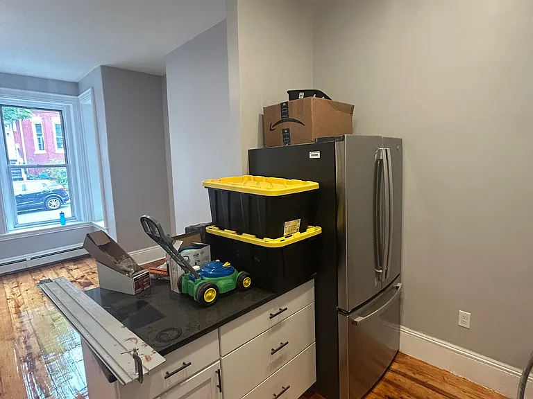 31 Newton St #1A — Photo 4