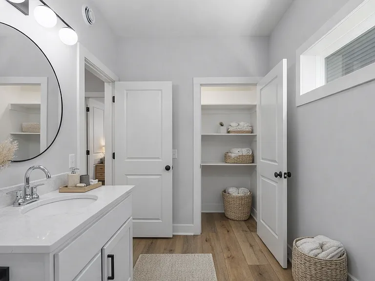1004 Diamond Ave NE #1 — Photo 13