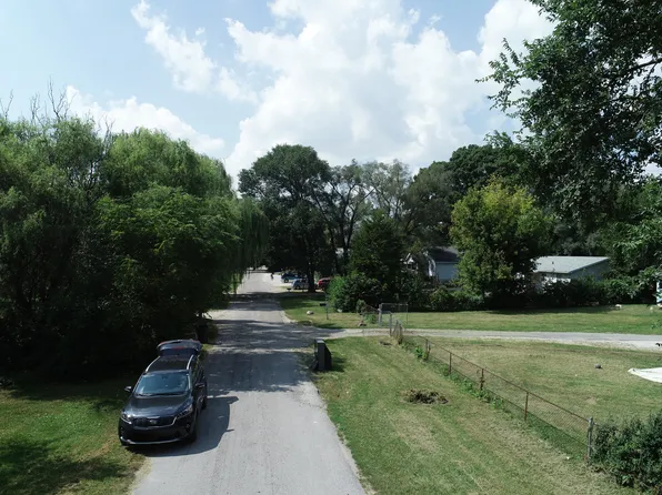 1330 Edgecombe Ave, Indianapolis, IN 46227
