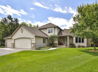 1001 Cardinal Cir, Hudson, WI 54016