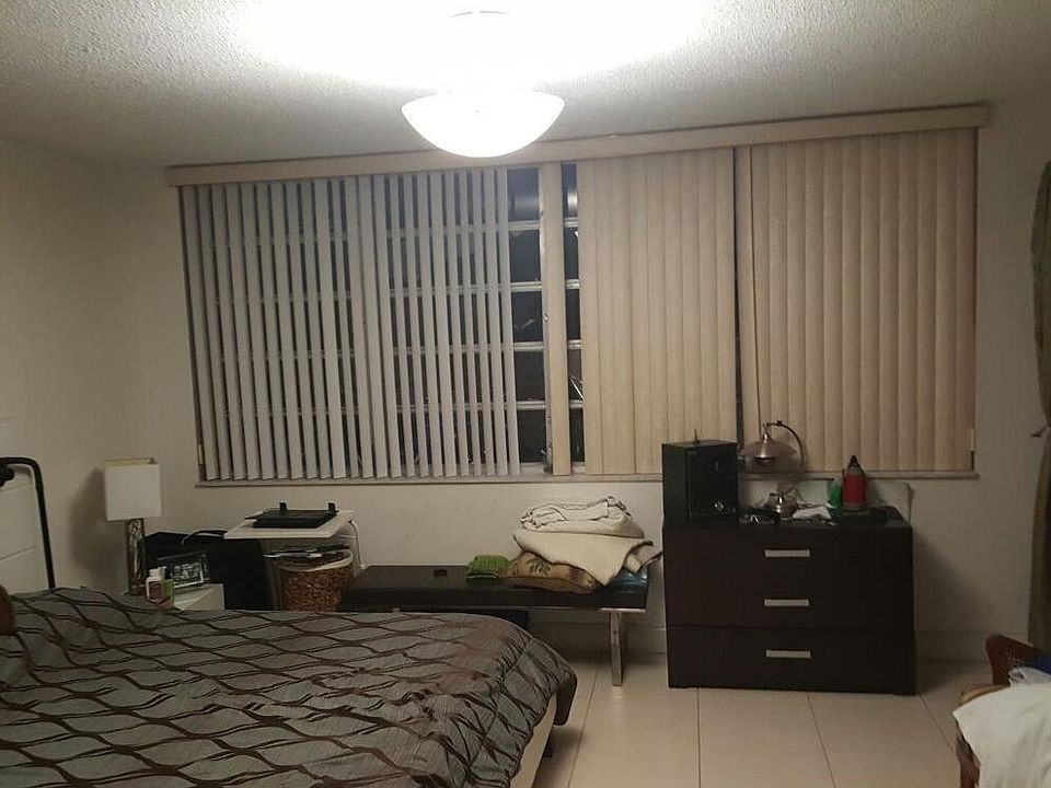 1st image of 1780 NE 191st St APT 202