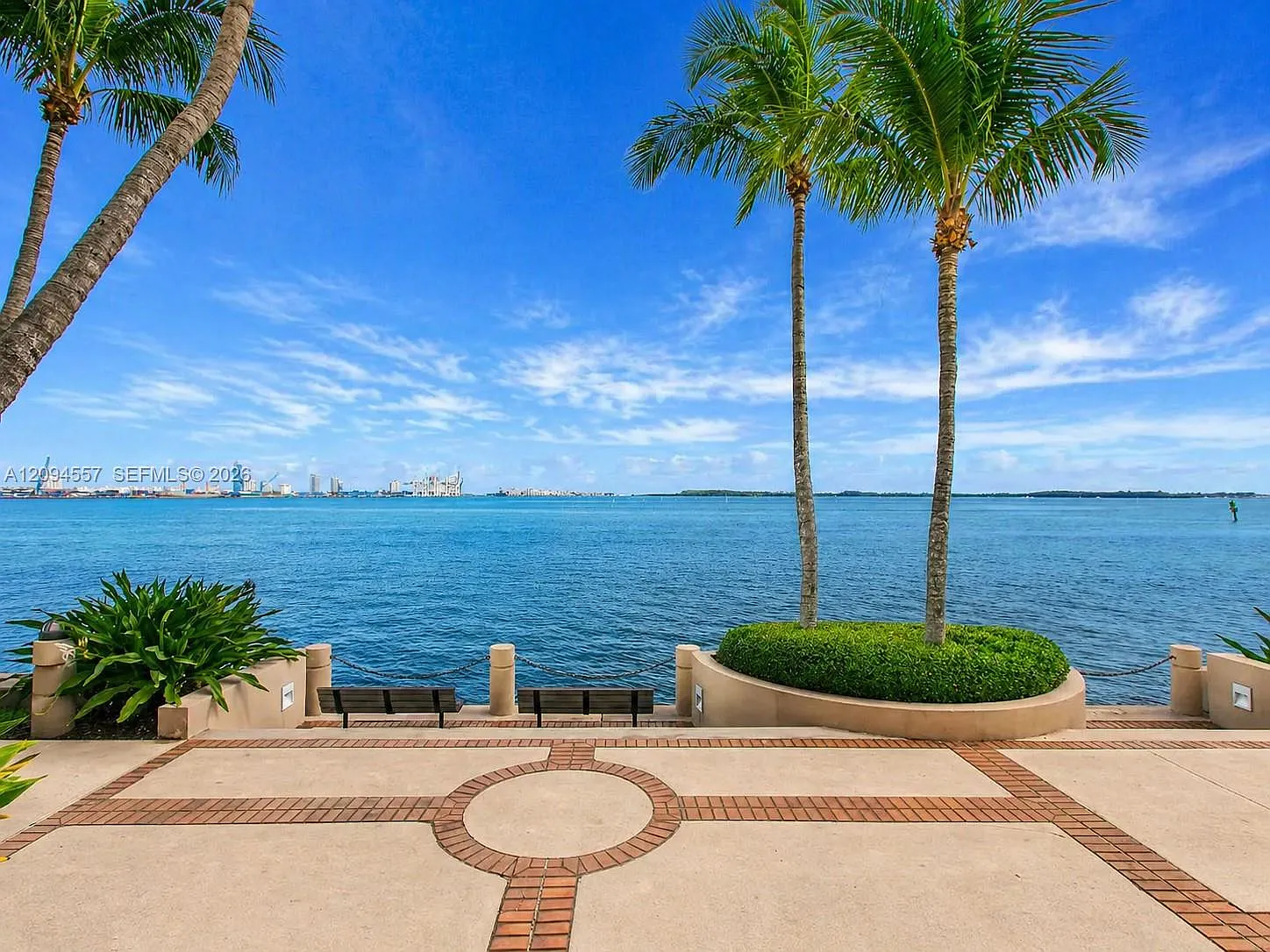 Brickell Key One Condo — Photo 2