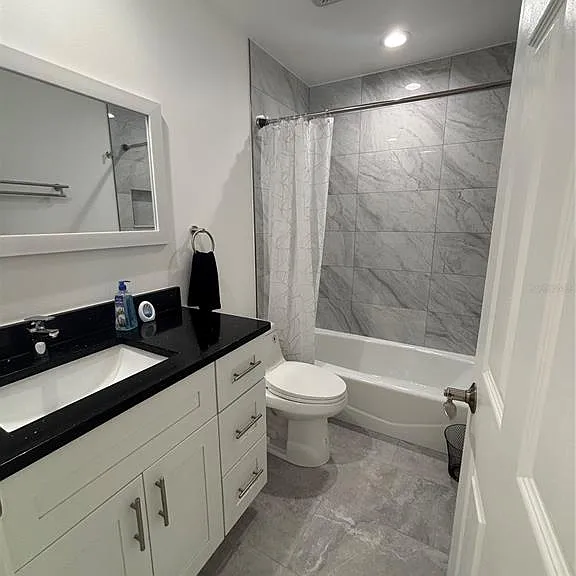 674 Heritage Ln #A — Photo 15