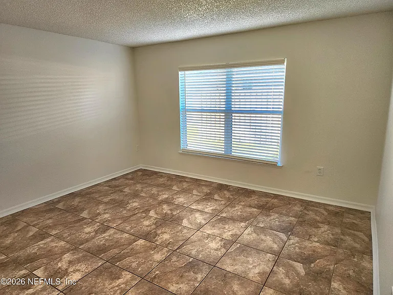 7147 High Bluff Rd — Photo 6