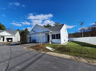 25B Angel Point Cir #B, Goffstown, NH 03045