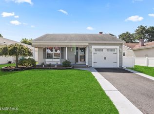 39 Prince Charles Dr, Toms River, NJ 08757