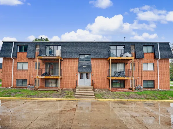 (undisclosed Address), Indianola, IA 50125