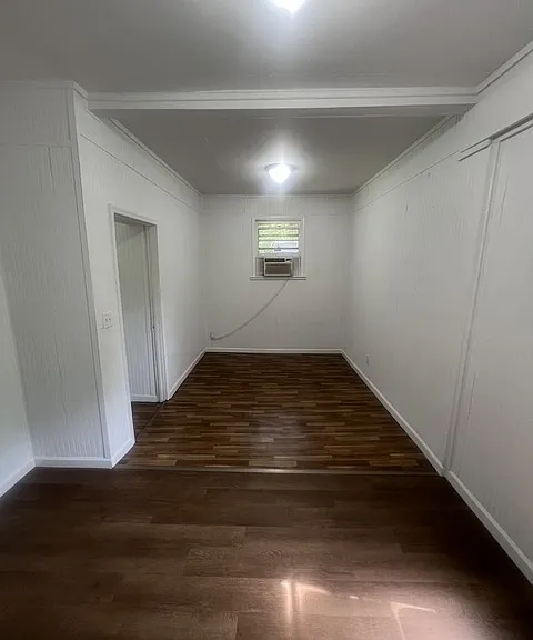 Back bedroom