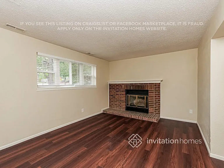 6660 Bugle Dr — Photo 5