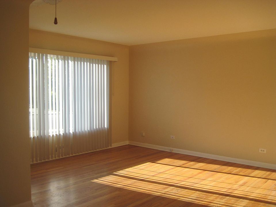 2nd image of 2394 S Yates St