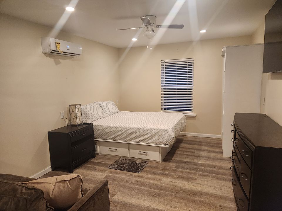 Large space with king bed