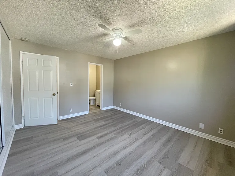 448 Terry Way #D — Photo 14