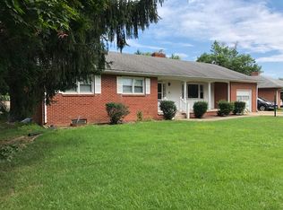 204 Baughmans Ln, Frederick, MD 21702